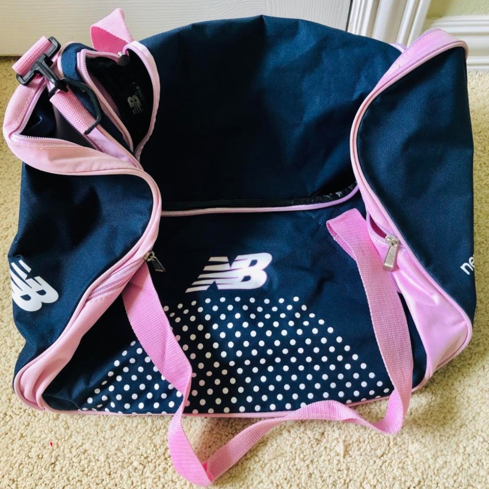 RARE New Balance duffel
